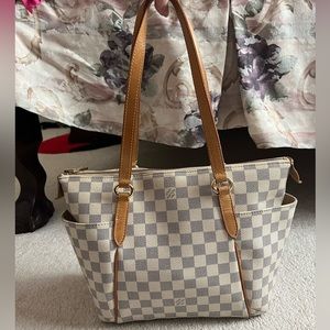 Louis Vuitton Totally MM